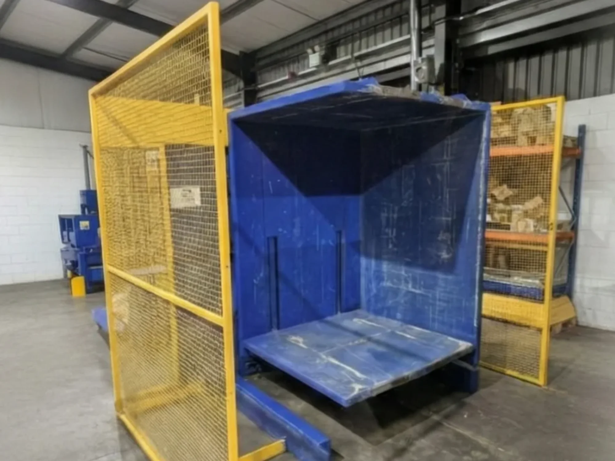 retourneur de palette avant reconditionnement