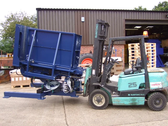 3 pallet changer manipulation au chariot